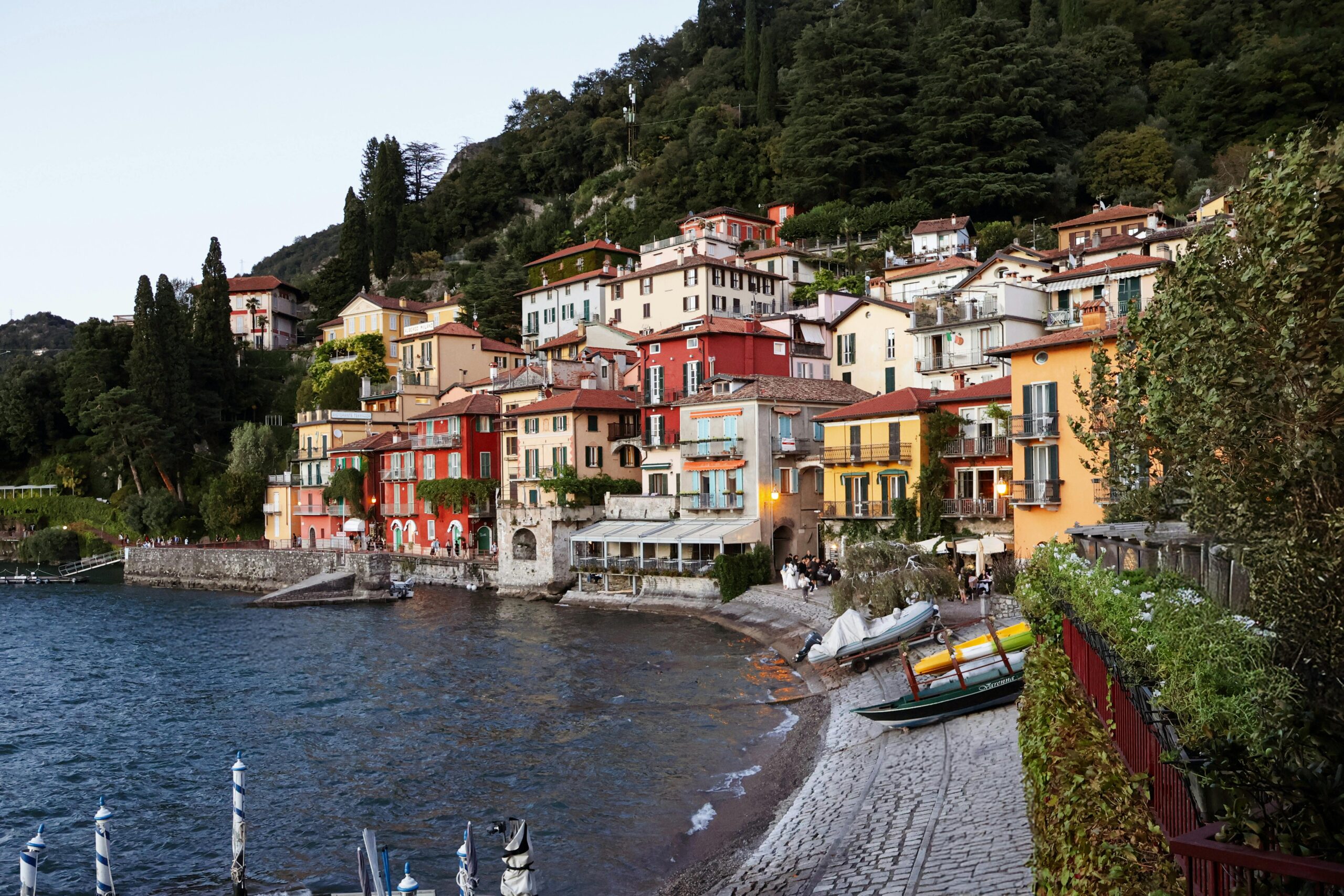 Varenna di sera