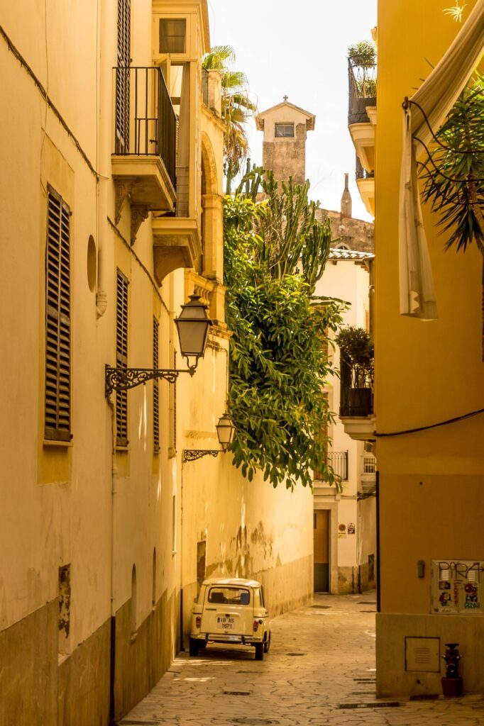 palma de mallorca, alley, buildings, houses, facades, neighborhood, street, historic center, historic old town, balcony, auto, spain, windows, homes, lantern, street lamp, alley, neighborhood, street, spain, spain, spain, spain, spain