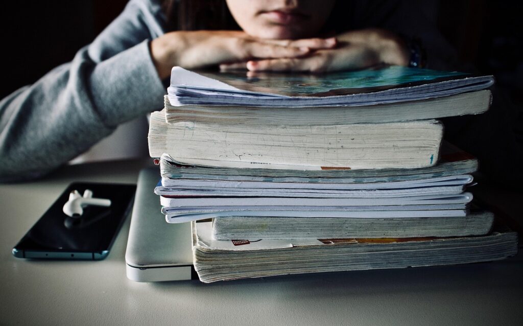 books, pile, education, school, lesson, knowledge, textbooks, learn, student, laptop, earphones, mobile phone, communication, distance learning, lesson, lesson, lesson, textbooks, student, student, distance learning, distance learning, distance learning, distance learning, distance learning