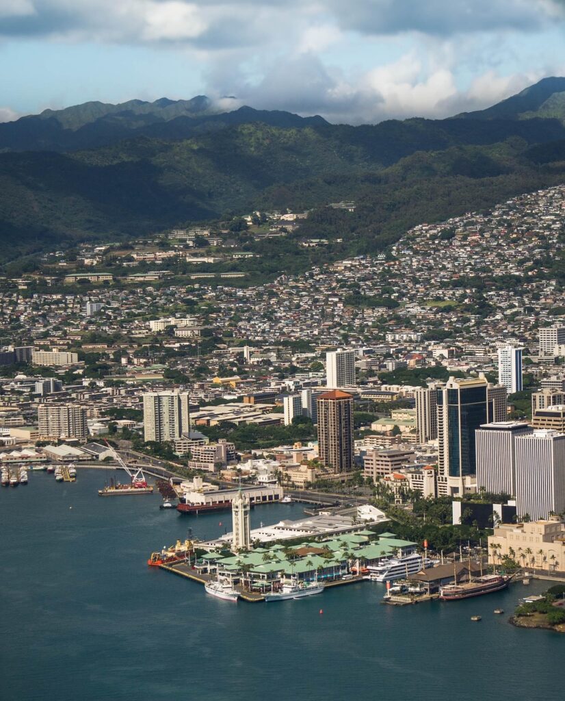 hawaii, oahu, aerial view, city, beach, hawaii beach, travel, vacation, outdoor, nature, summer, blue, sand, tropical, ocean, honolulu, outside, mountains, skyscrapers, architecture