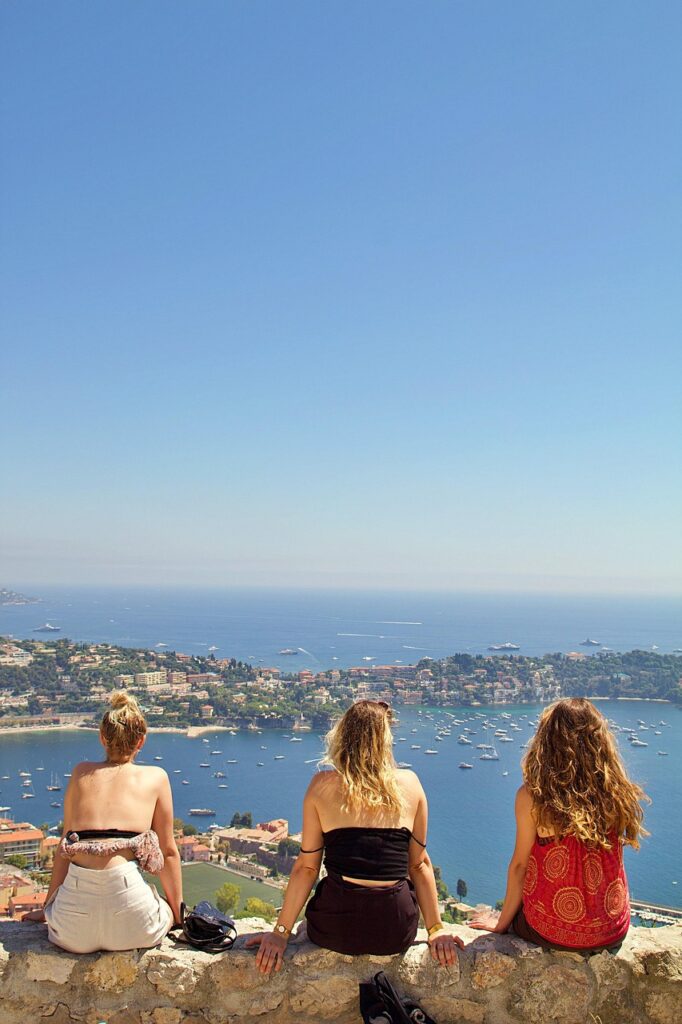 women, coast, outlook, view, sea, girls, friends, girlfriends, old town, back view, summer, nice, france, building, mediterranean, nature, city, south france, historical, romantic, distant view