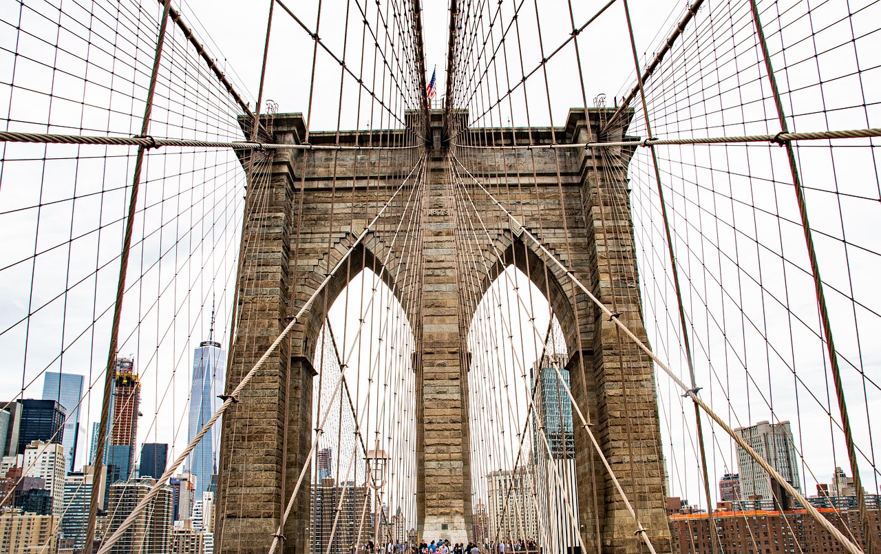 brooklyn bridge, new york, bridge, cable, landmark, structure, city, skyline, skyscraper, building, suspension bridge, brooklyn, manhattan, nyc, united states, america, business, film set, cityscape, urban, tourism, backdrop