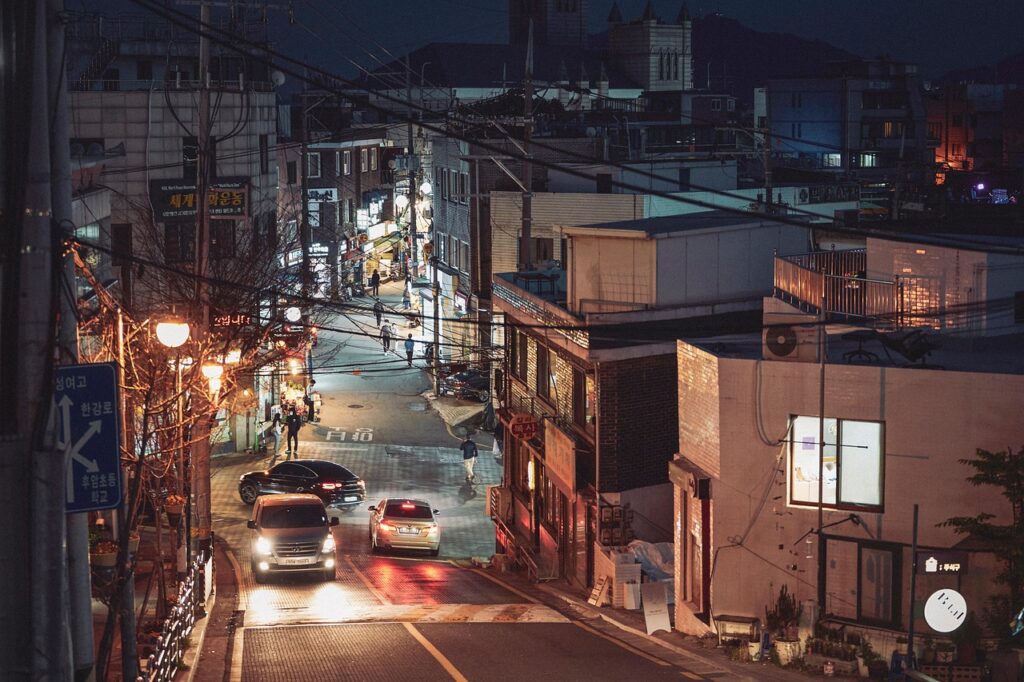 south korea, street, seoul, dusk, sunset, city, landscape, nature, film photography, alley