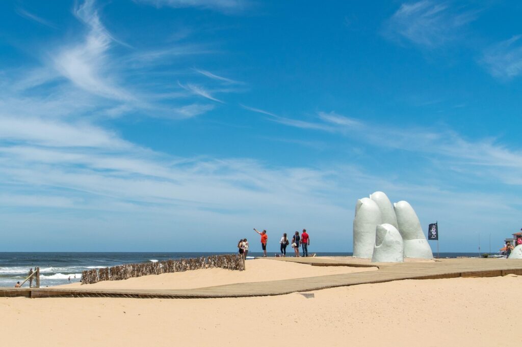 beach, la mano, punta del este, hand sculpture, uruguay, maldonado, statue, fingers, sand, coast, sea, ocean, nature, horizon, sky, tourism, uruguay, uruguay, uruguay, uruguay, uruguay