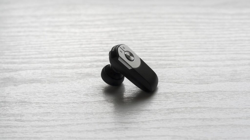 handsfree, earphone, vote, microphone, ear-bud, headphones, mobile phone, bluetooth, wireless, earphone, bluetooth, bluetooth, bluetooth, bluetooth, bluetooth