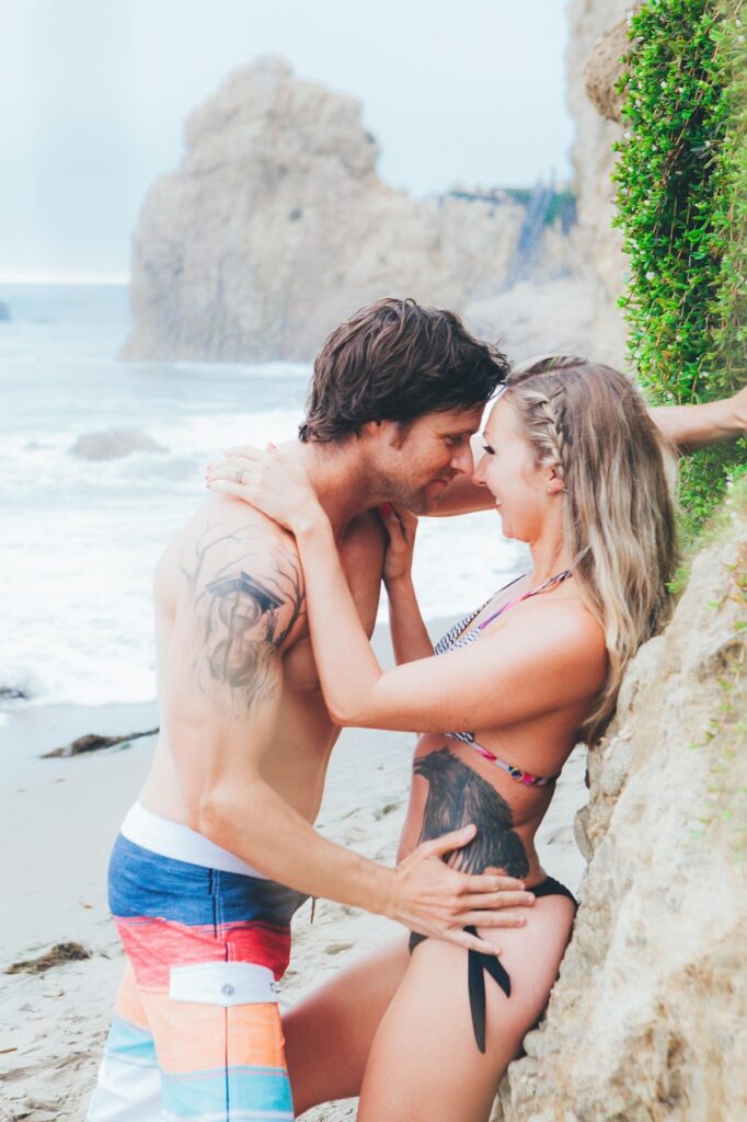 couple, love, vacation, happiness, beach, man, male, boy, woman, female, girl, romantic, together, joy, relationship, trip, leisure, nature, recreation, affection, romance